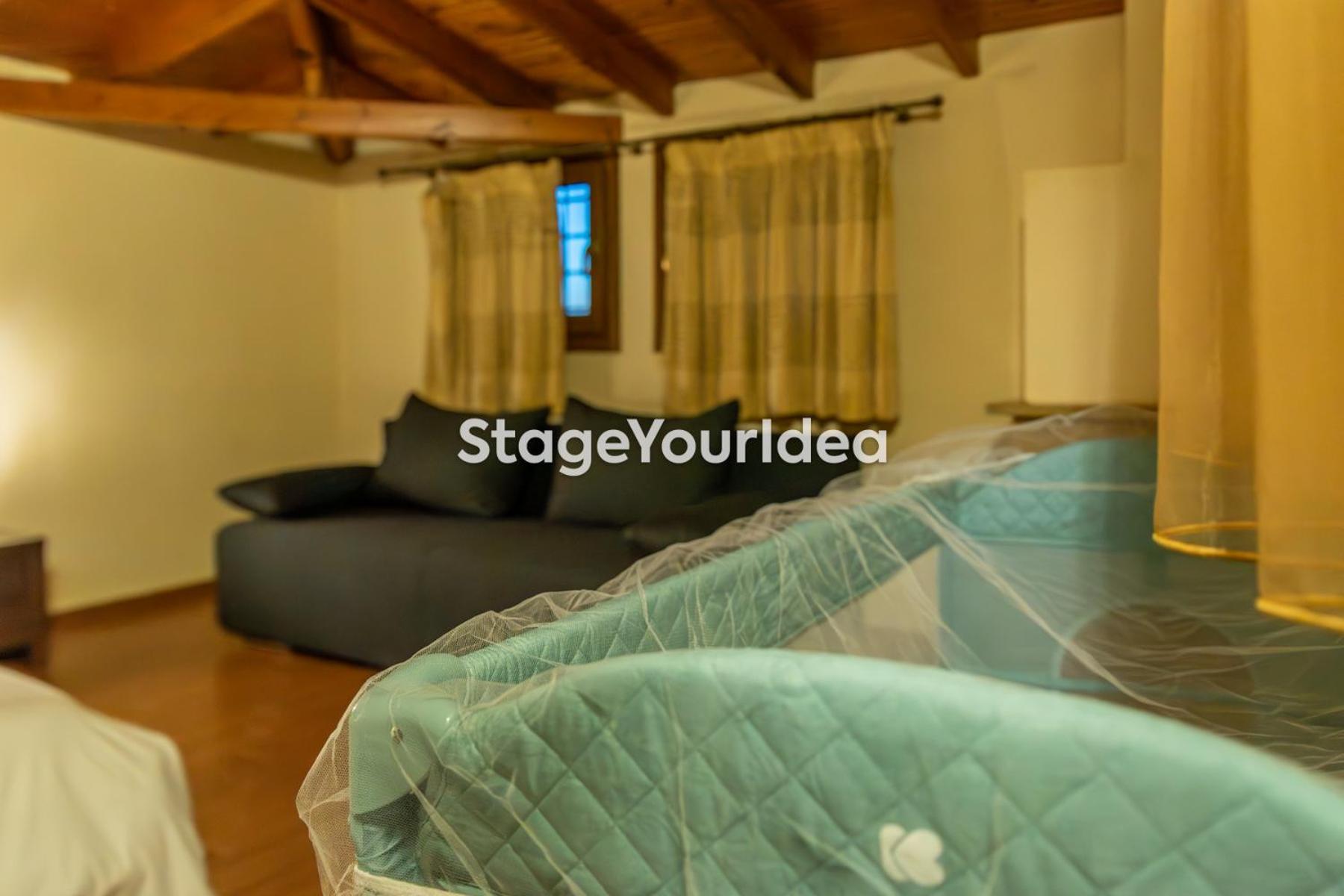 Luxury Appartment, Only 7 Minutes From Thessaloniki Airport And 15 Minutes From City Center ,For 8-23 People Also For Gatherings And Parties Neon Rysion Dış mekan fotoğraf